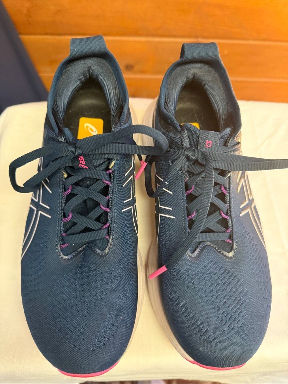 ASICS Gel-Nimbus 25 women's neutral running shoe Sz 7.5 WIDE Navy/White - Picture 6 of 8